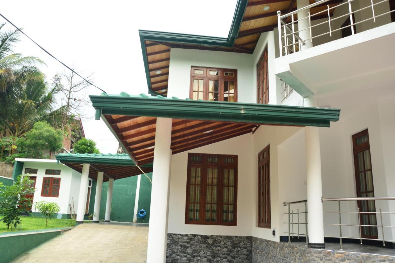 Seven Luck Palace 康提 外观 照片